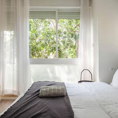 תל אביב Big Apartment Next To Gordon Beach Plus Free Parking מראה חיצוני תמונה